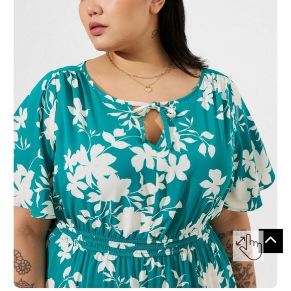 Torrid Studio Crepe De Chine Tie Neck Tiered Dress - Picture 3 of 12